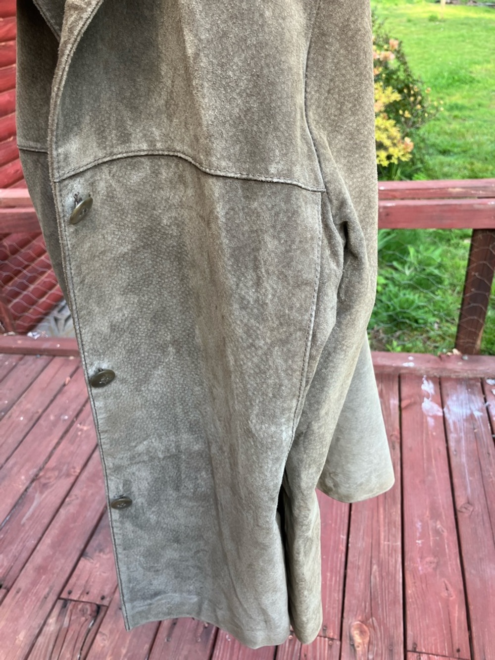 Vintage suede leather rustic jacket, size 8 from Clio - Picture 13 of 16